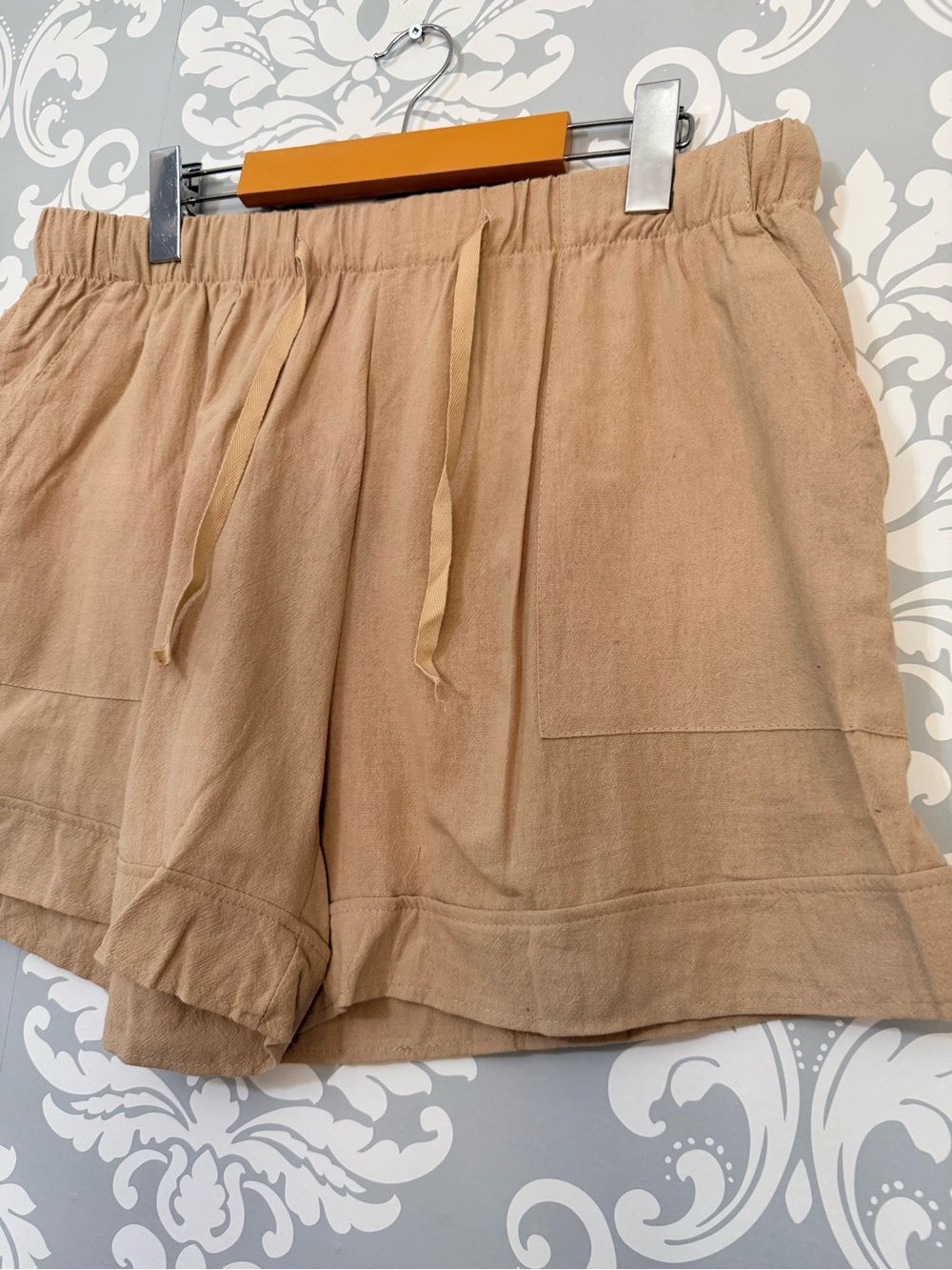 💫4/$25 • Women’s Casual Drawstring Tan Shorts - Picture 2 of 2